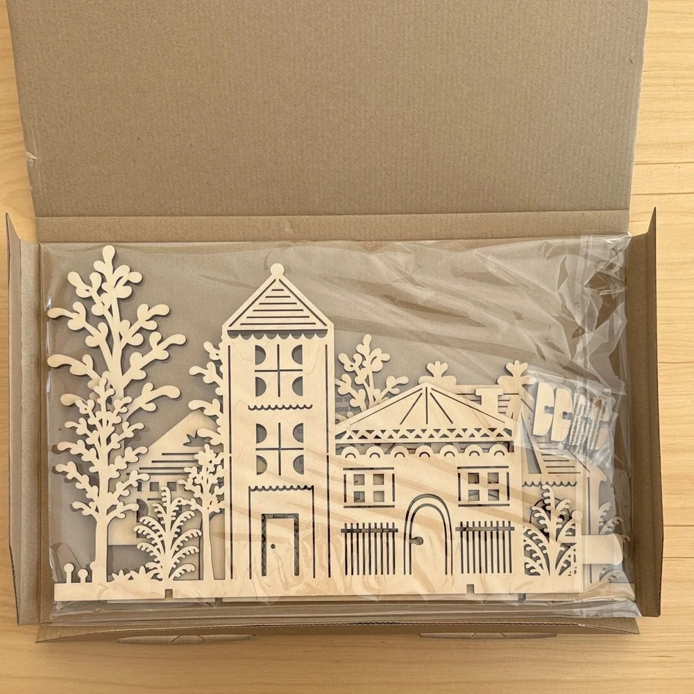 NWT Crate&Barrel 2 piece wood village